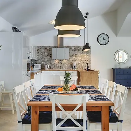 Sever Villa Labin (Istria)