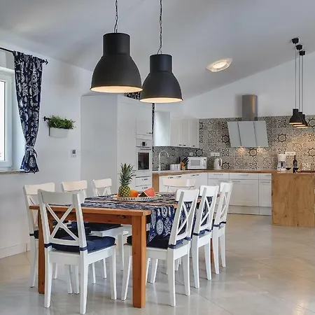 Villa Sever Labin (Istria)