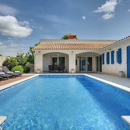 Sever Villa Labin (Istria)